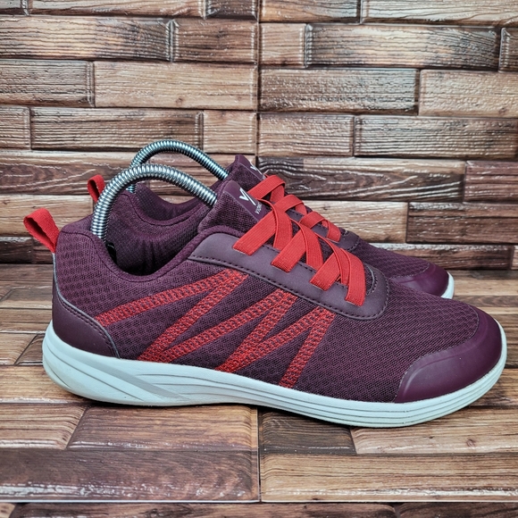 vionic sneakers shay